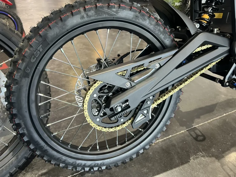 Talaria MX5 Sting Pro -Equipped with Warp9 bars and pegs - Image 4