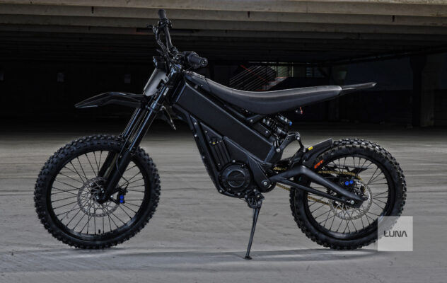 2025 Talaria XXX Pro Black - Image 2